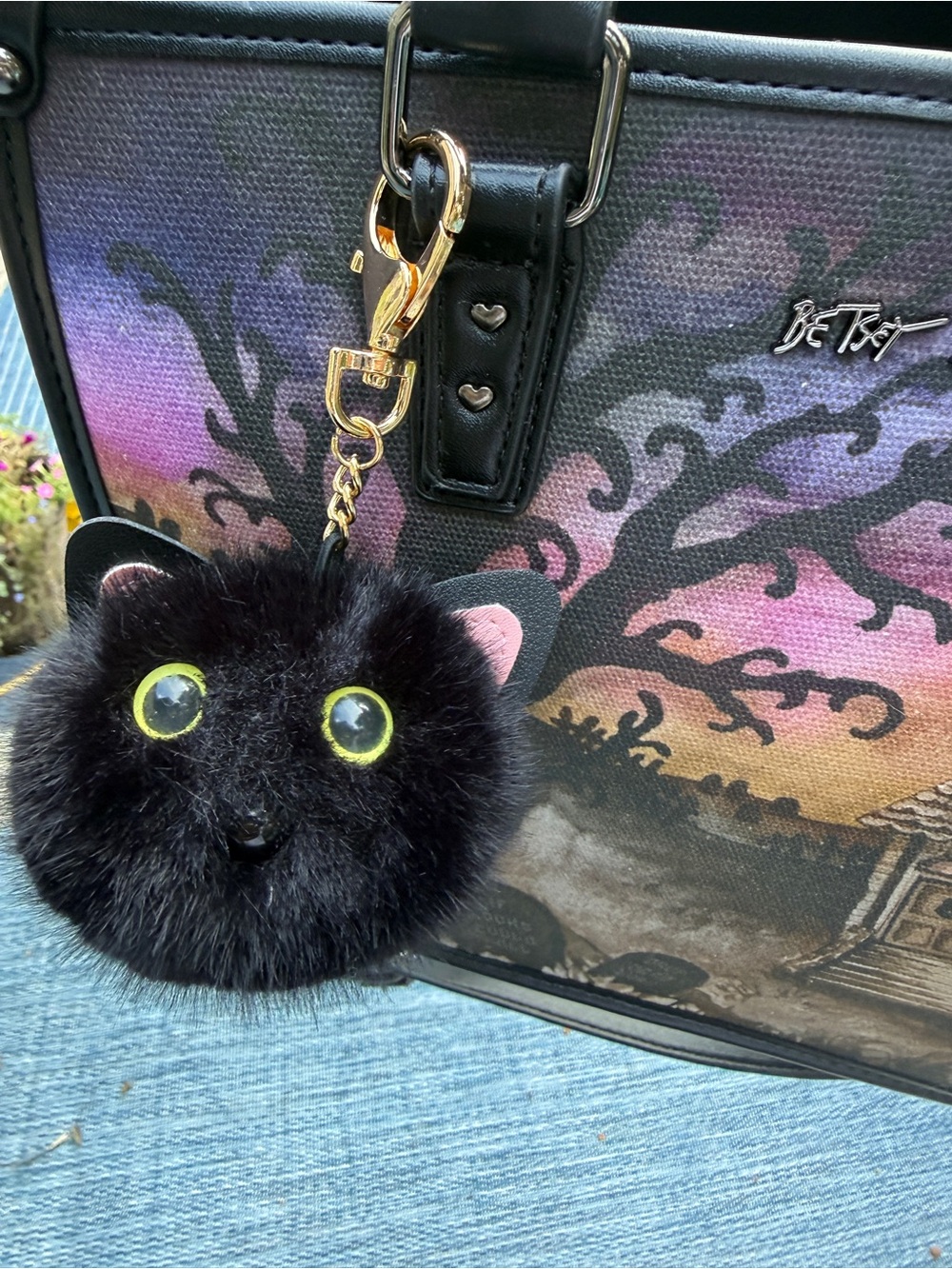 Betsey Johnson Viral Haunted House Halloween Satchel Bag Black Cat NWT - Picture 4 of 5